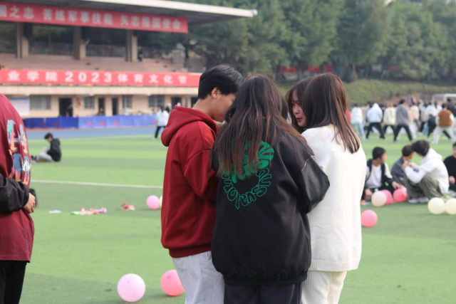 图片4.png 图片4.png